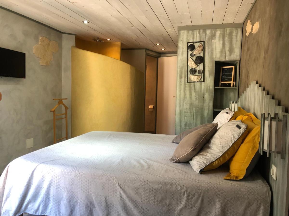 Chambre D'Hotes Des Oliviers ลา โร้ค-ซูร์-แซส ภายนอก รูปภาพ